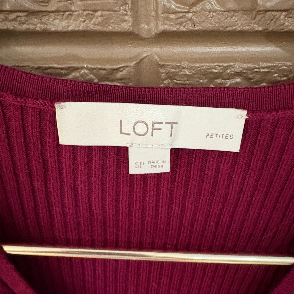 LOFT Women's Deep Red Ribbed Cardigan - Picture 2 of 7